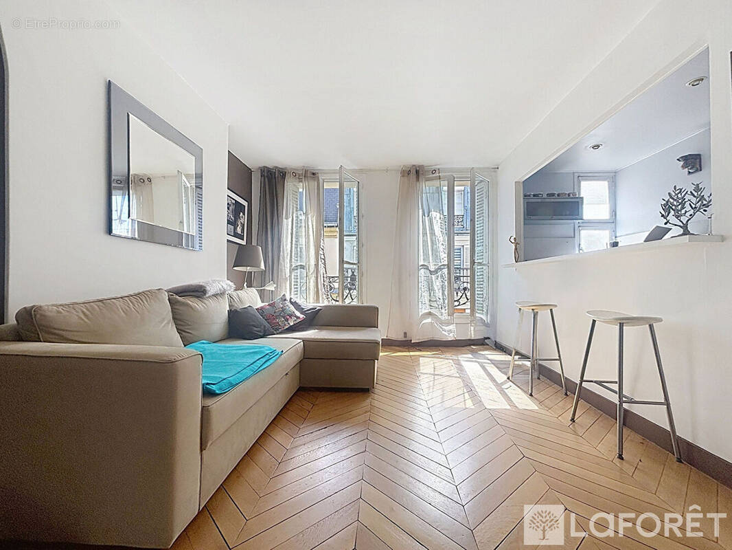 Appartement à PARIS-2E
