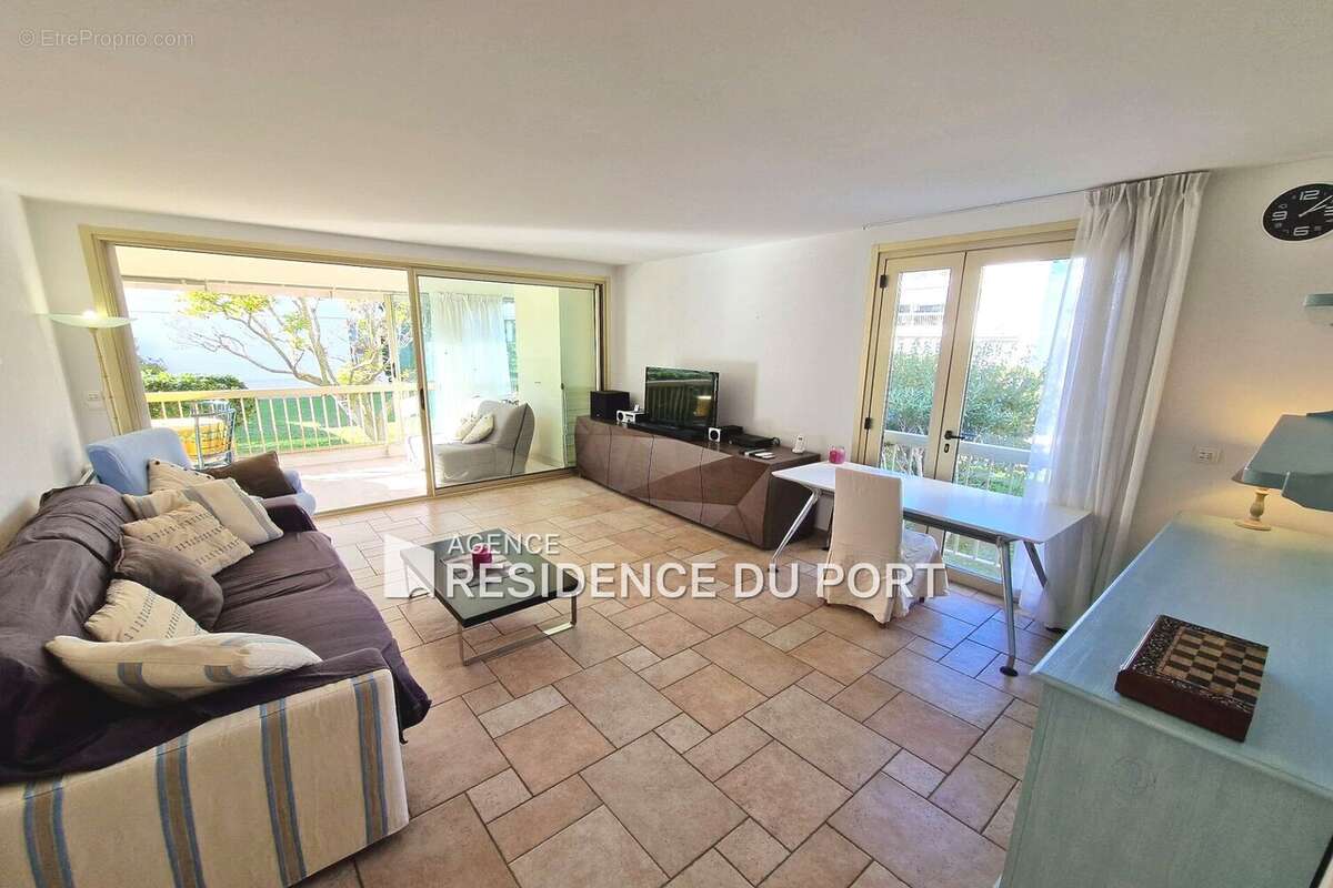 Appartement 103 m² à Mandelieu-La-Napoule  - photo 4
