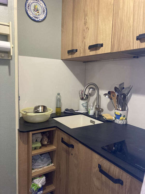 Appartement à DONVILLE-LES-BAINS