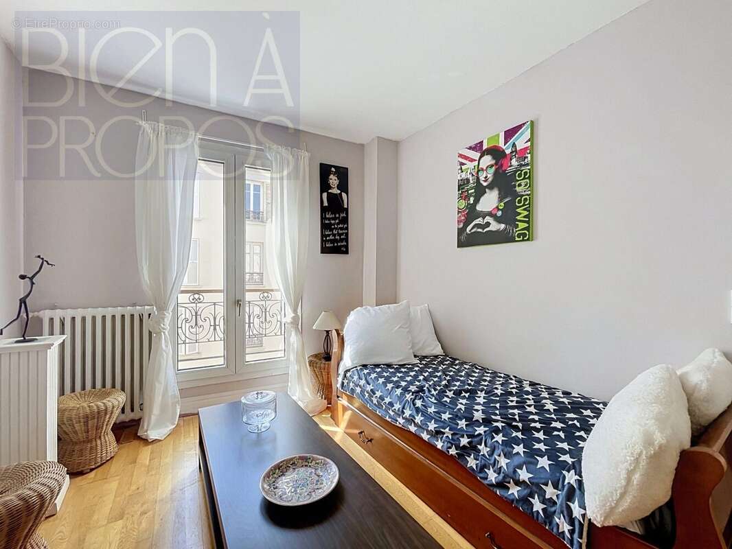Appartement à LEVALLOIS-PERRET