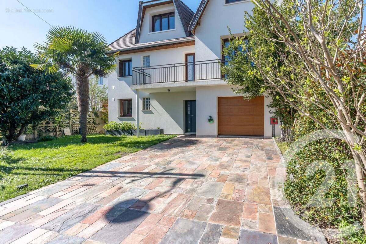 Maison à VILLIERS-SUR-MARNE