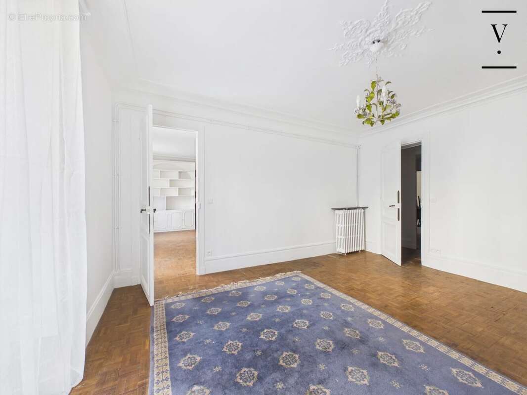 Appartement à PARIS-12E