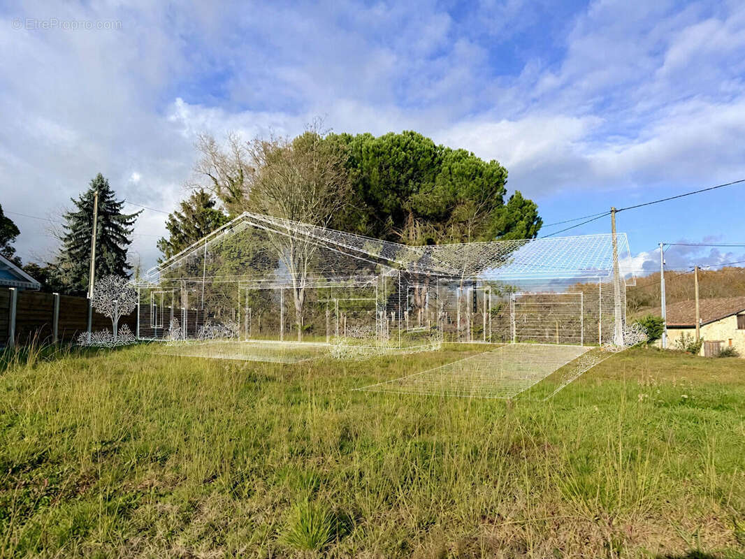 Terrain à SAINT-MARTIN-DU-BOIS