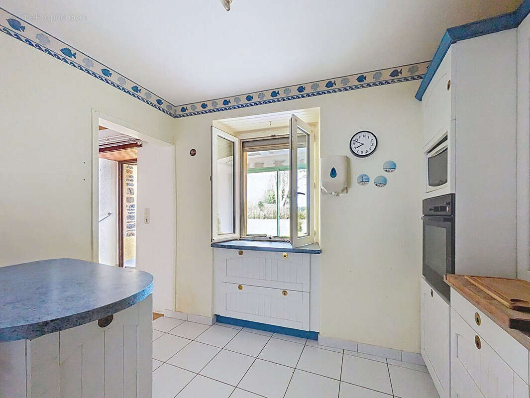 Maison à PLEINE-FOUGERES