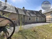 Maison à AVAJAN