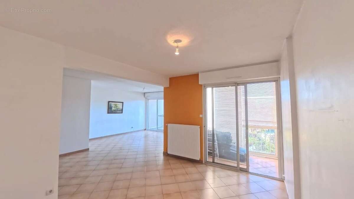 Appartement à RAMONVILLE-SAINT-AGNE