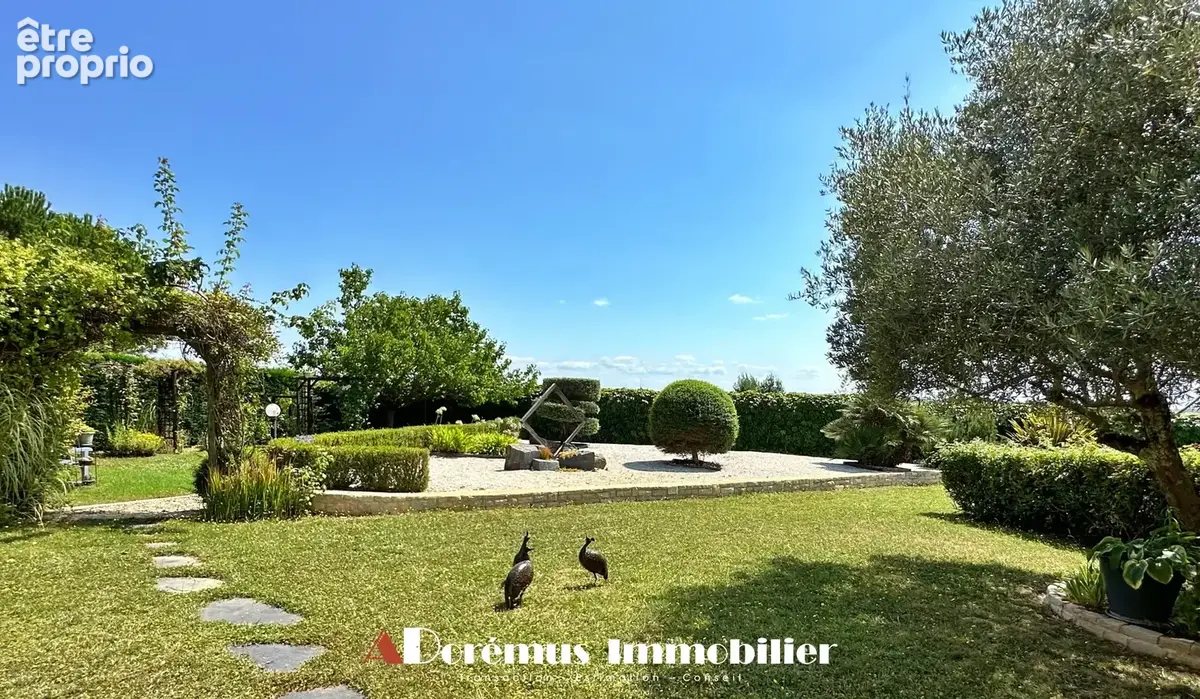 Élégante maison familiale avec piscine et parc arboré   Secteur Bouliac - photo 13