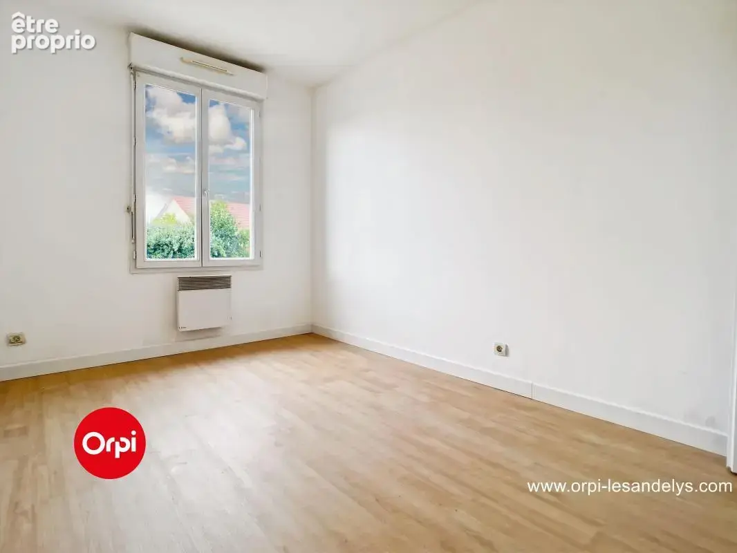 VENDU - Pavillon de plain-pied – 4 chambres – Terrain 806 m² – Secteur calme - photo 10