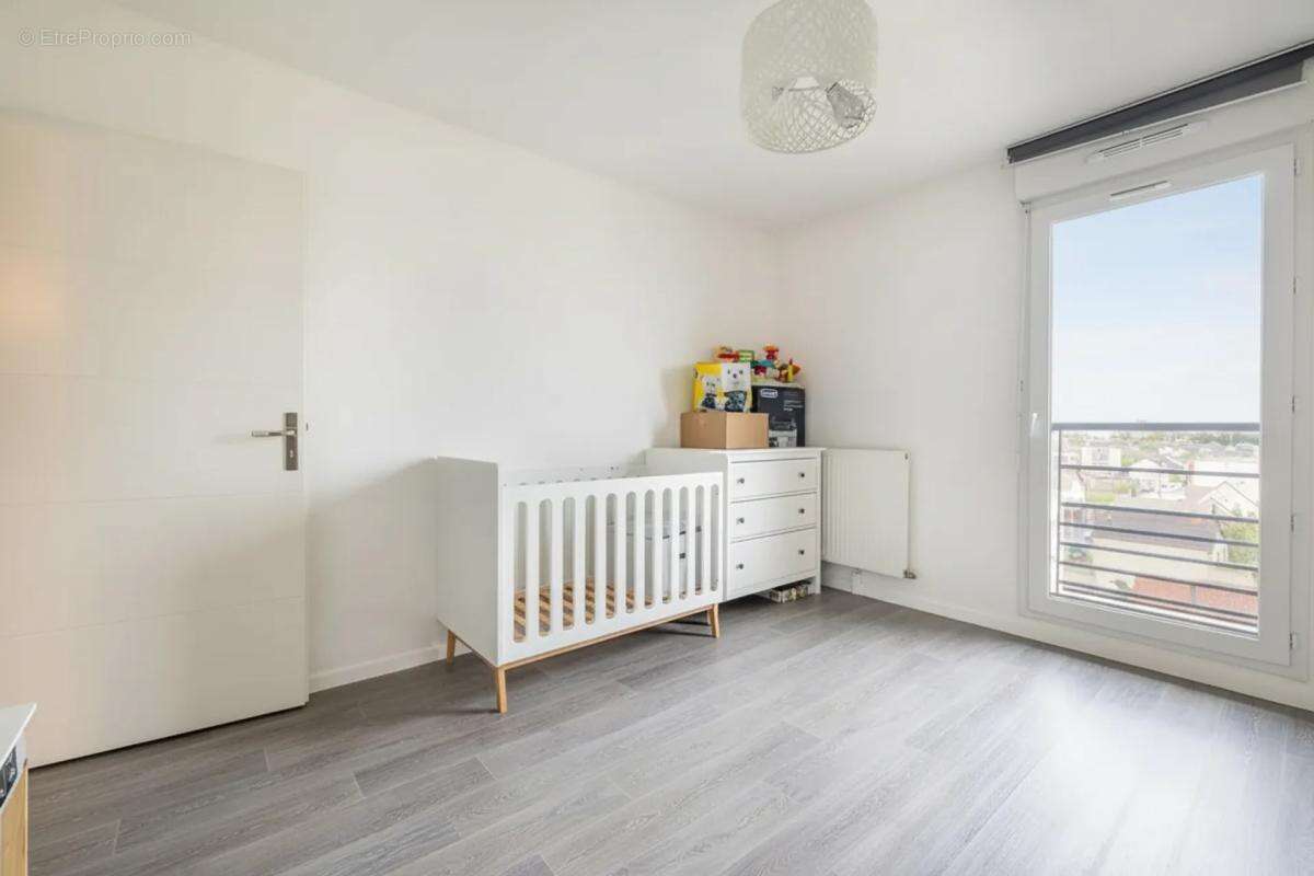 Bel appartement 3 pièces avec balcon à Savigny - photo 8