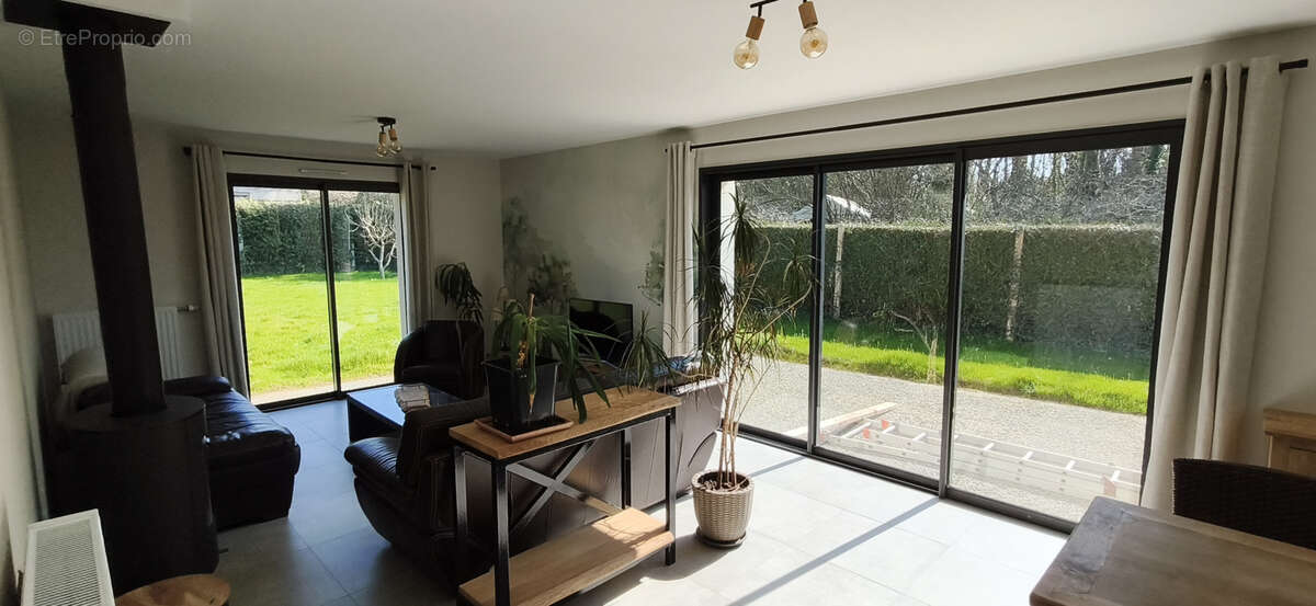 Maison à SAINT-BRIAC-SUR-MER