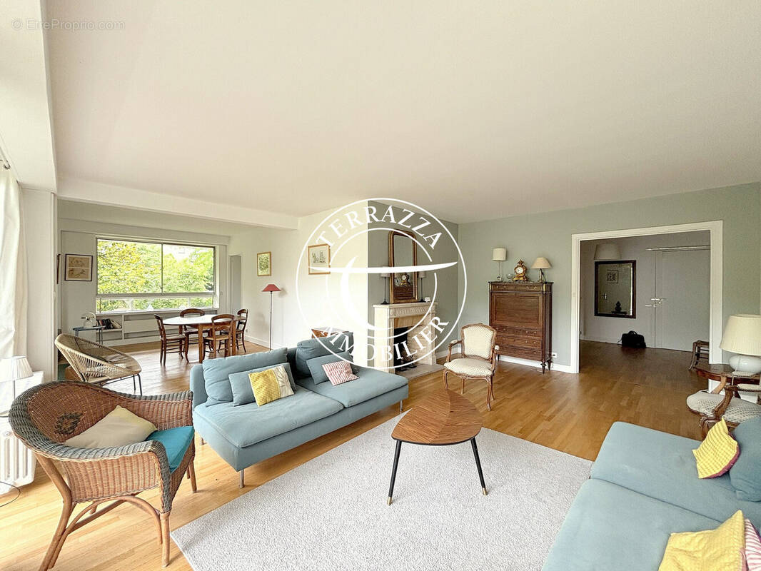 Appartement à LOUVECIENNES