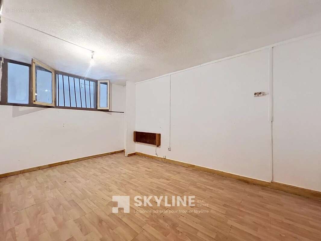 Appartement à MARSEILLE-2E