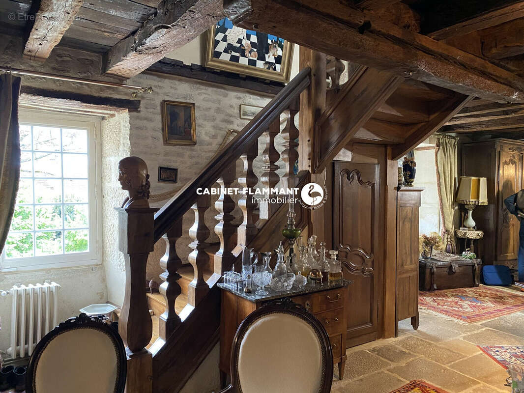 Maison à COURCELLES-LES-MONTBARD