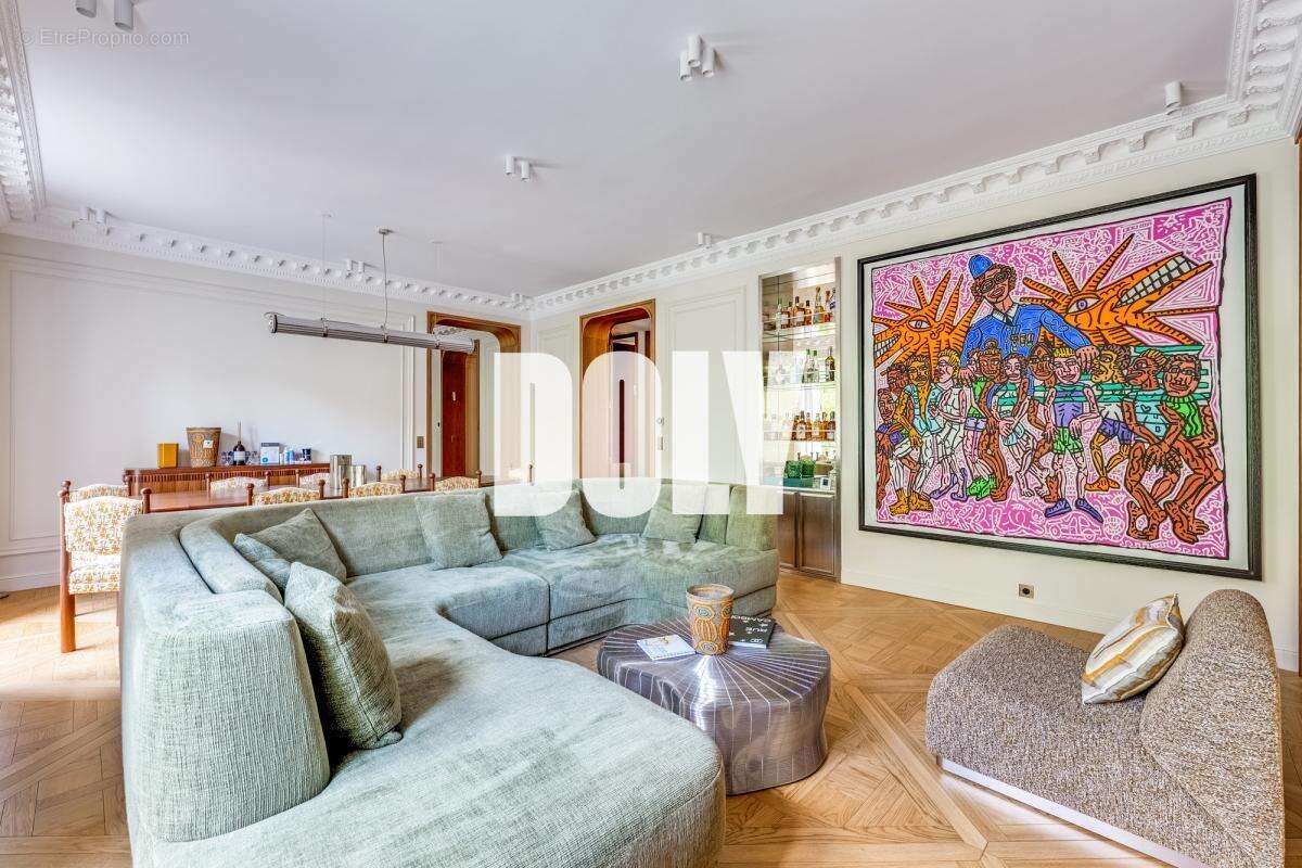 DOLY - Appartement d'Exception, Plaine-Monceau 75017 - photo 3