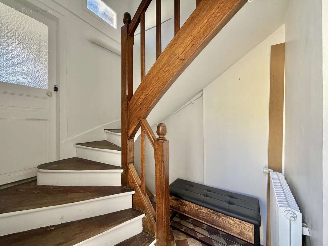 Appartement à VERRIERES-LE-BUISSON