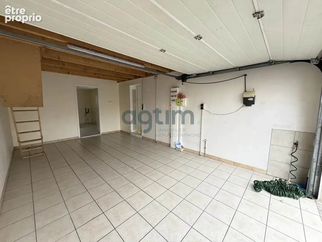 Maison de plain-pied de 2006 , 3 pièces sur la commune de SAINTE FLAIVE DES LOUPS - photo 7