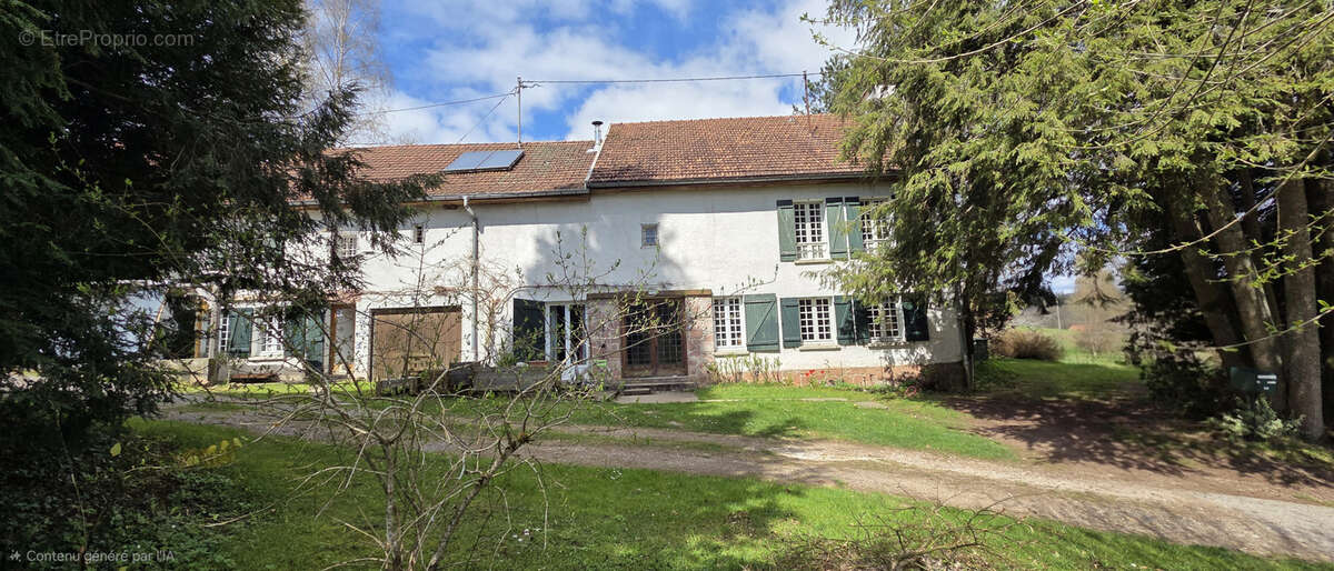 Maison à SAULXURES