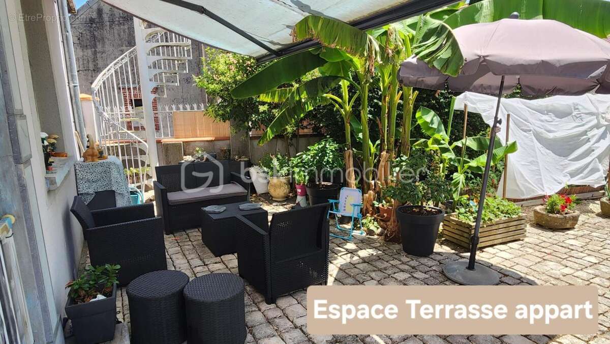 Ensemble immobilier : maison + appartement avec piscine - photo 13