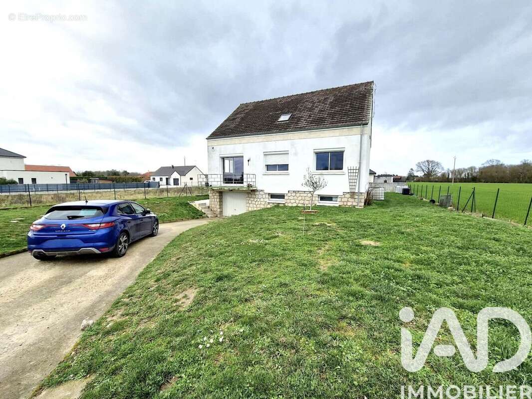 Photo 9 - Maison à AMILLY