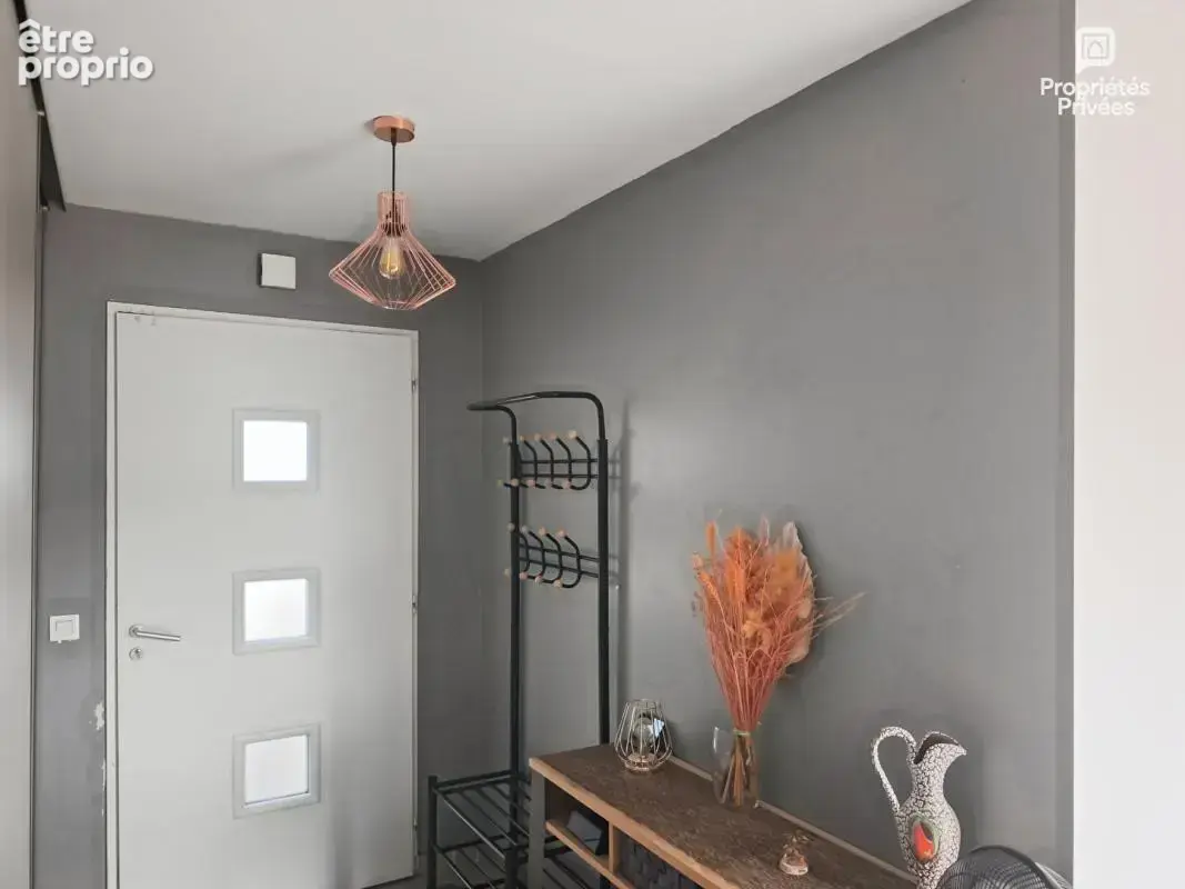 Maison plain pied Pars Les Romilly, trois chambres, bureau, garage, terrain - photo 3