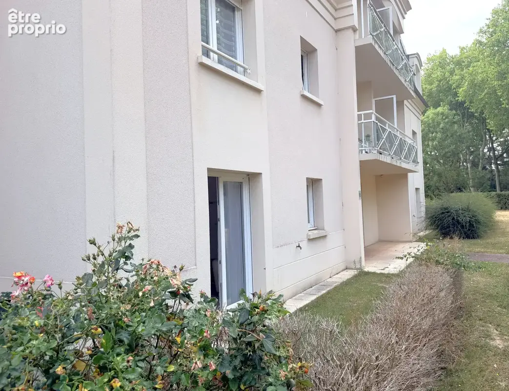 Mathieu appartement 2 pieces a vendre avec cave et parking - photo 1