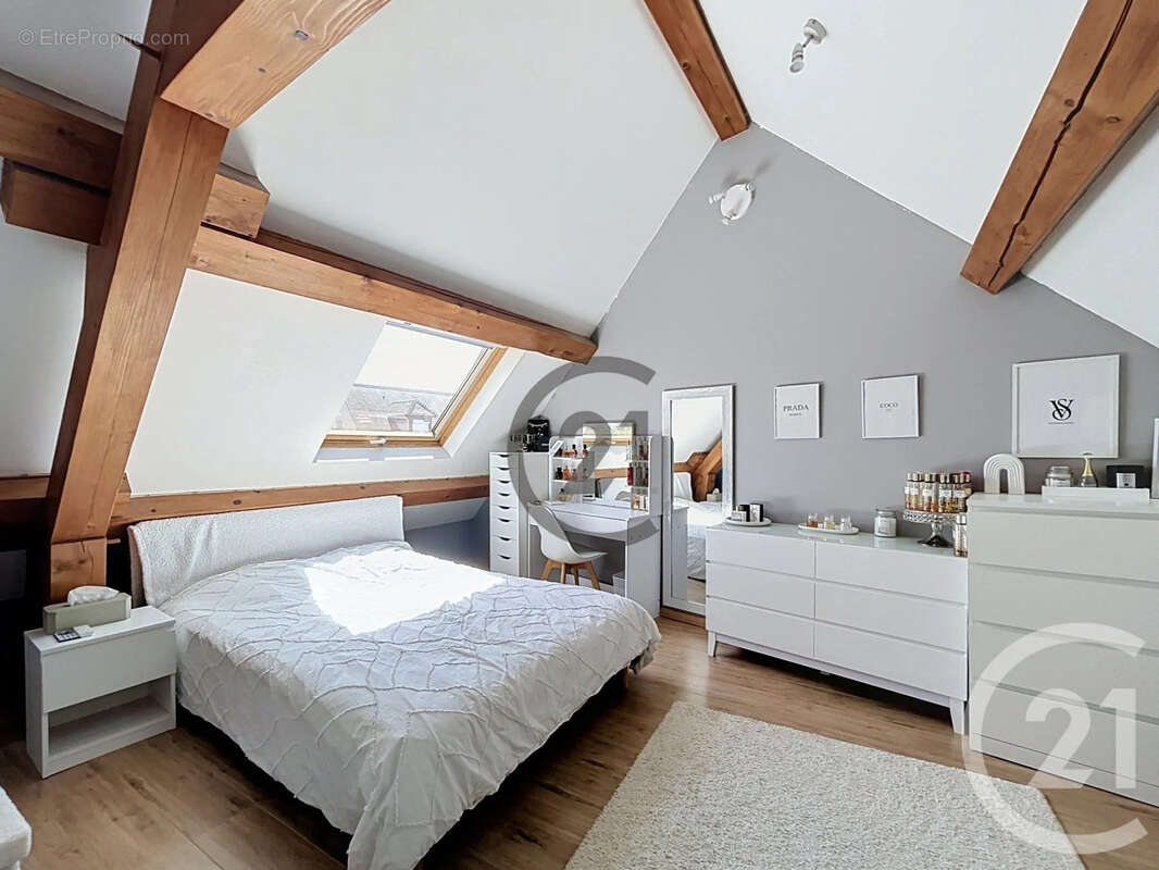 Maison 141 m² à Villeblevin  - photo 13