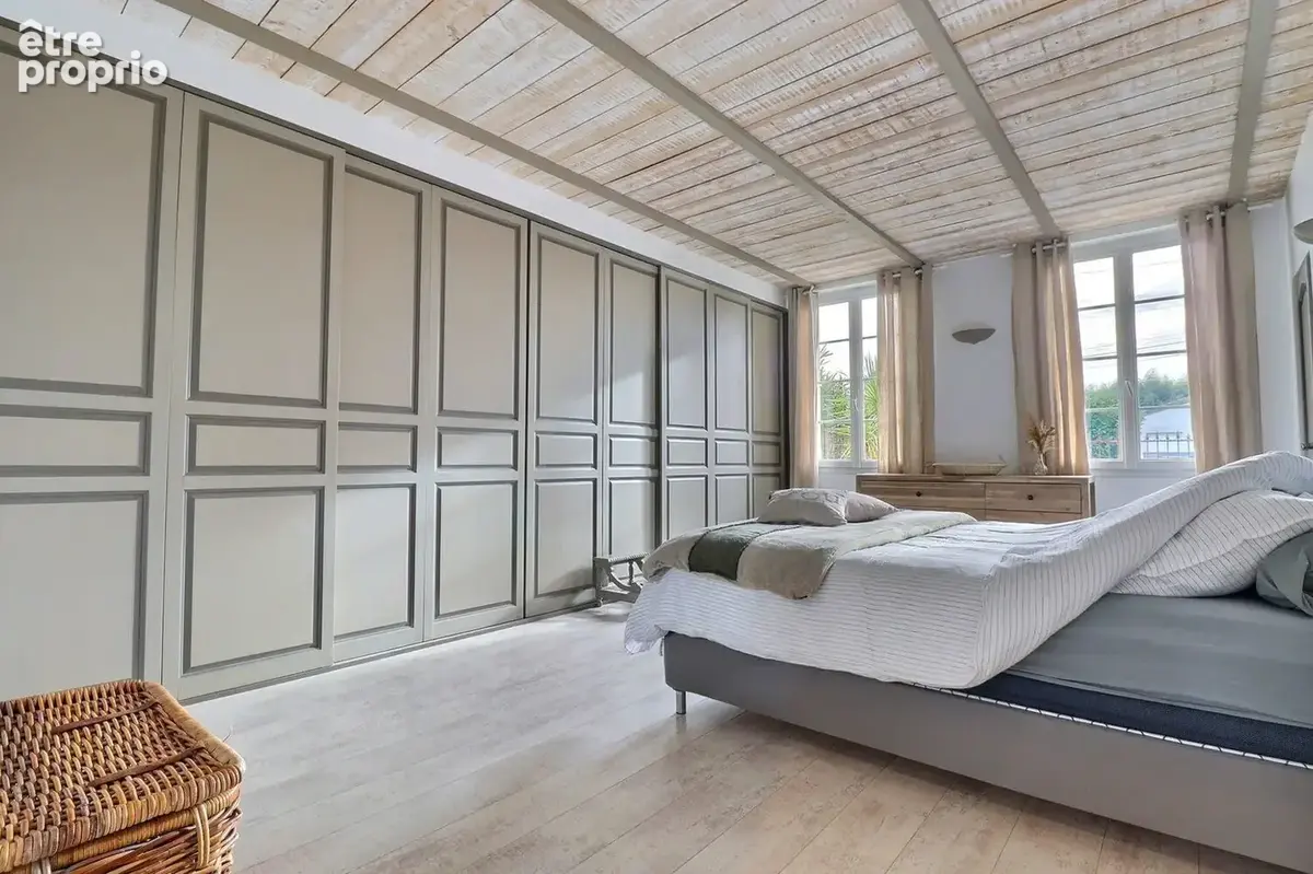 Maison de caractère avec salle de réception - photo 9
