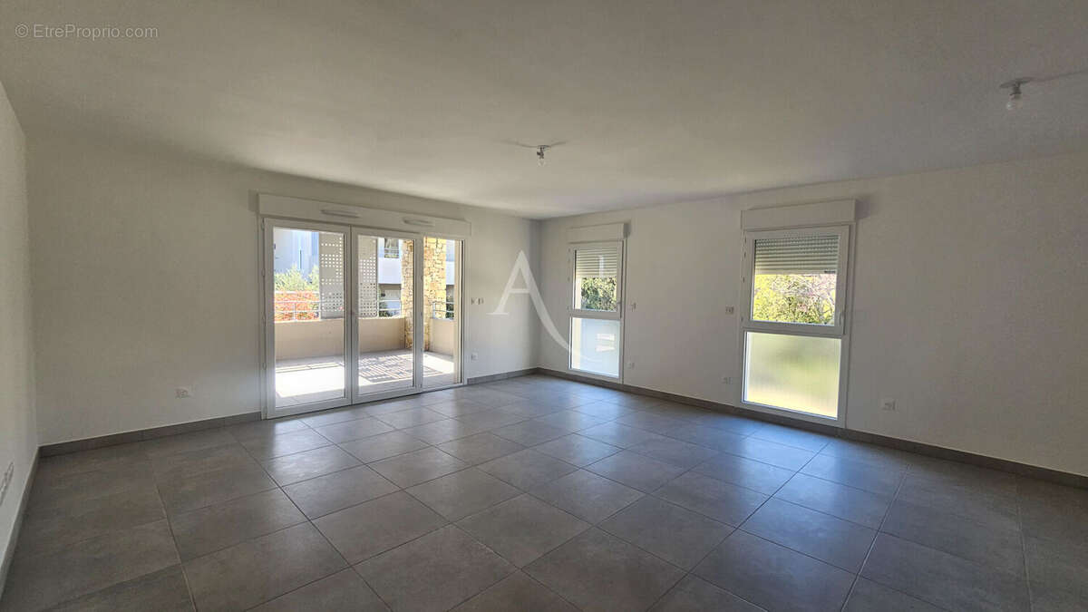 Appartement à NIMES