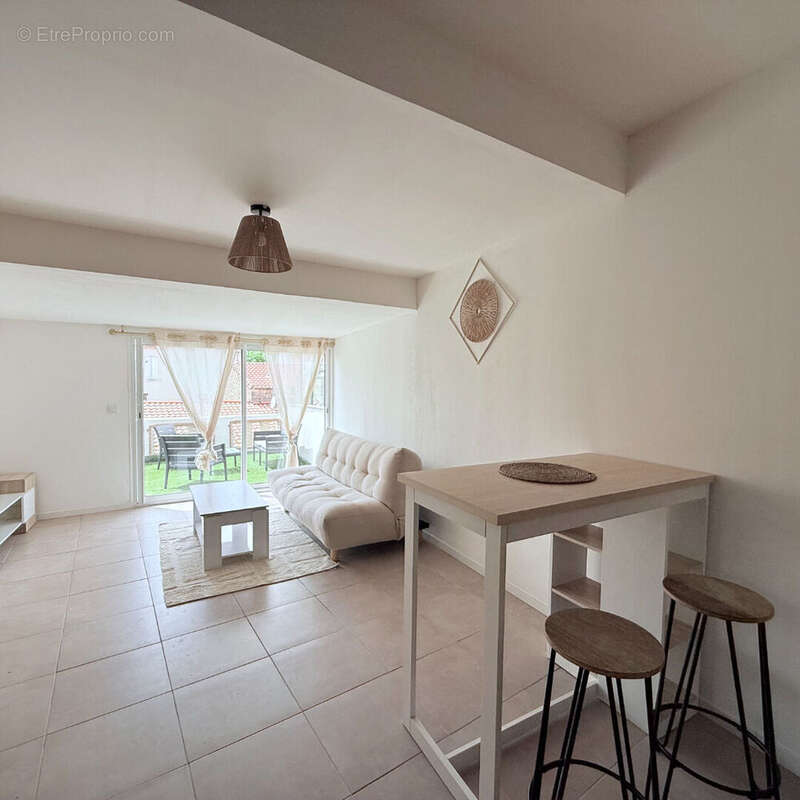 Immeuble Beziers 6 pièce(s) 290 m2 - photo 3