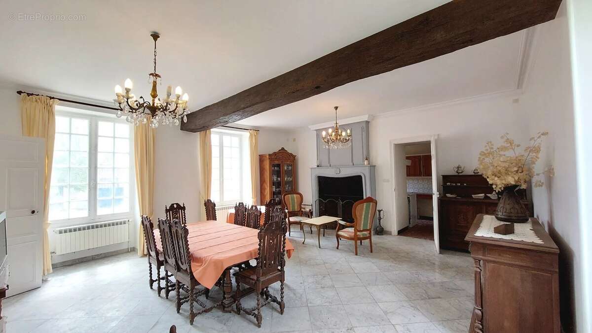 Maison à BEAUMONT