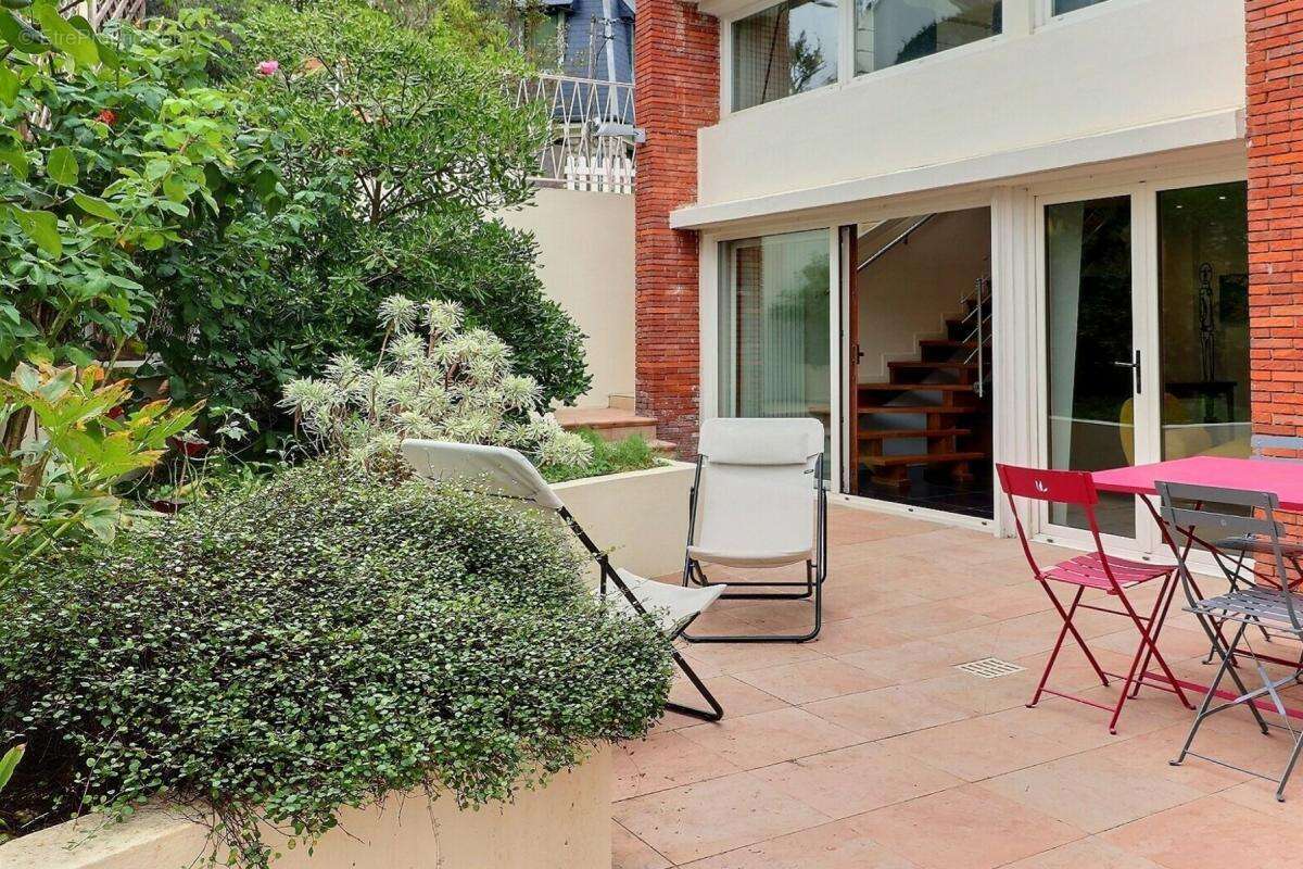 Maison à MARLY-LE-ROI