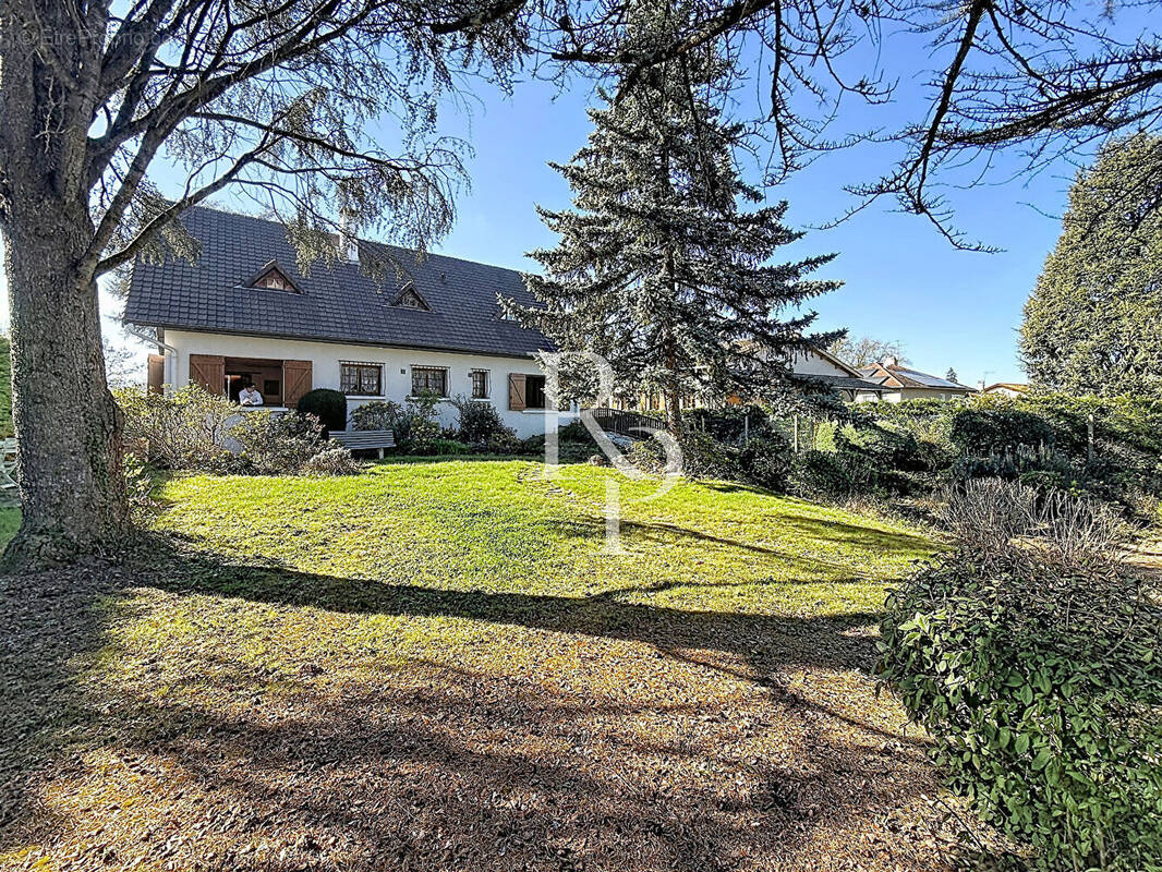 Maison à FRANCHEVILLE