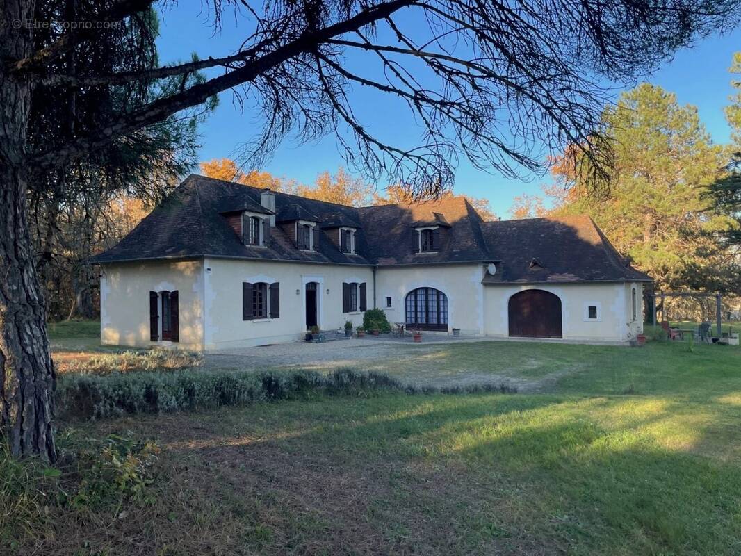 Maison à RIBERAC
