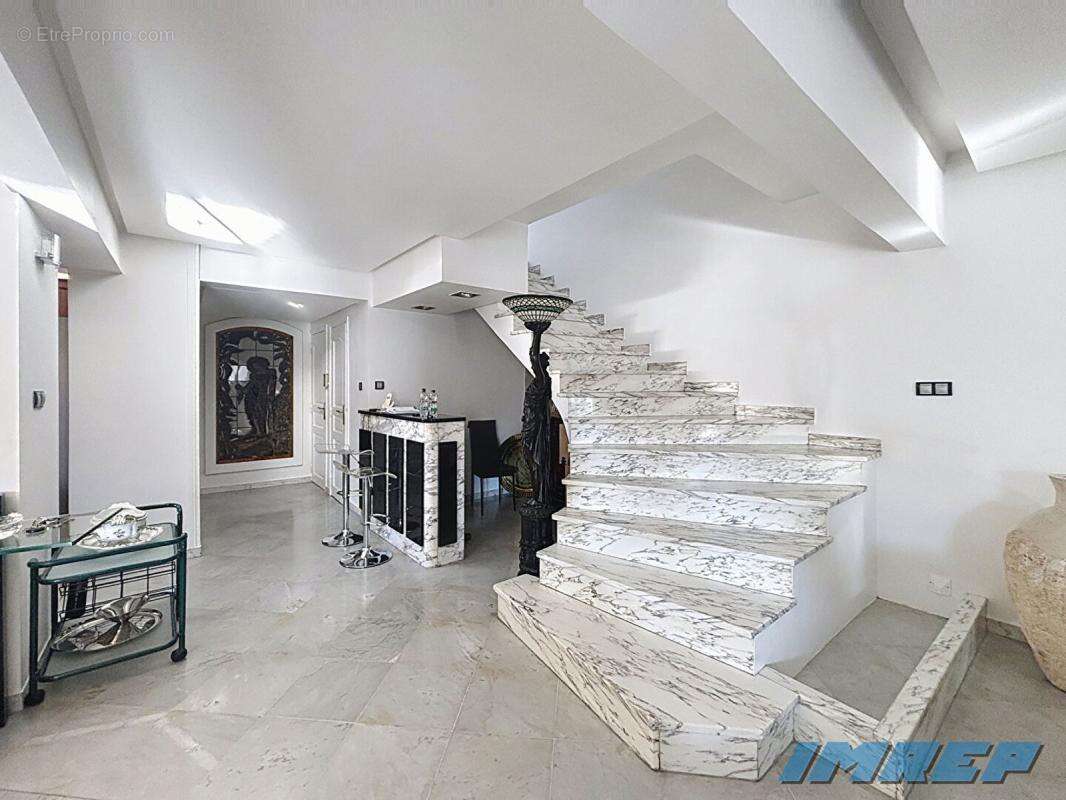 Maison à MARSEILLE-10E