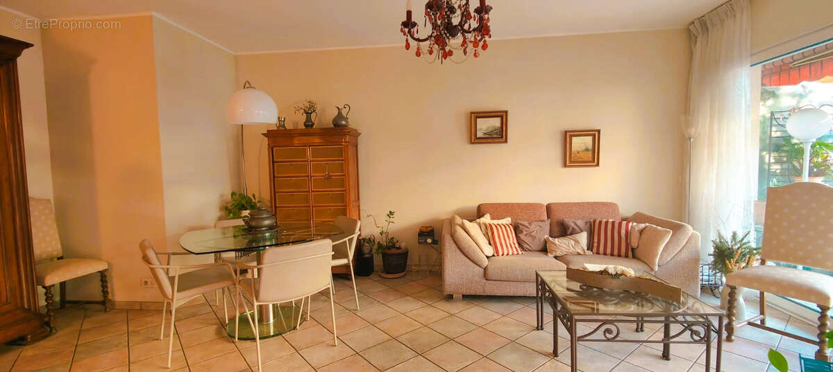Appartement à ANTIBES