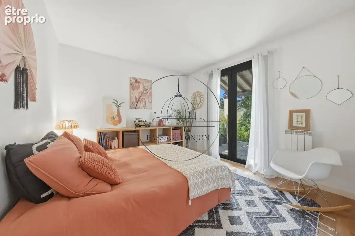 Maison 6 pièces 185 m² à vendre à Saint-Clement-De-Riviere (34980) - photo 9