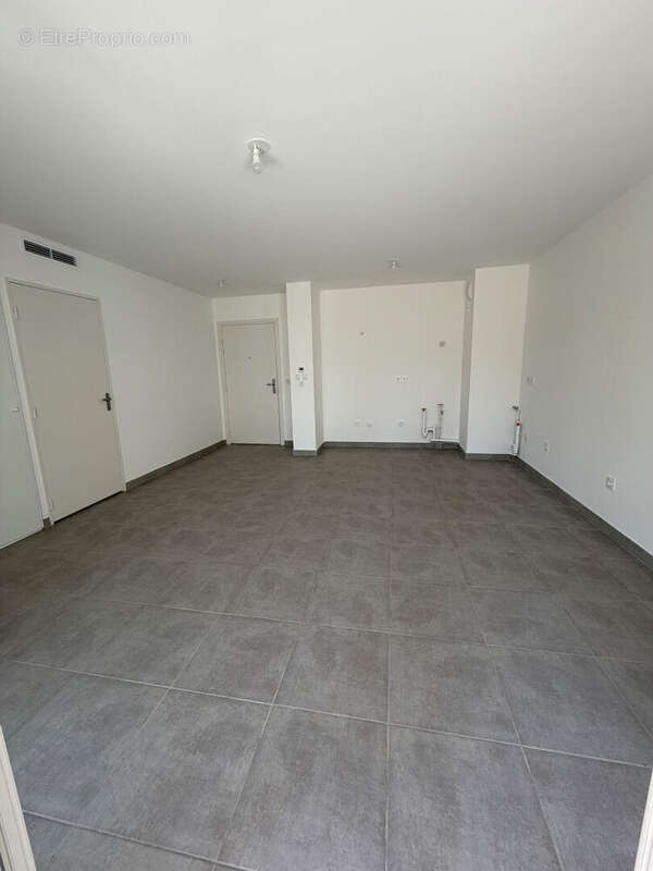 Tres bel appartement neuf dans jolie residence - photo 2