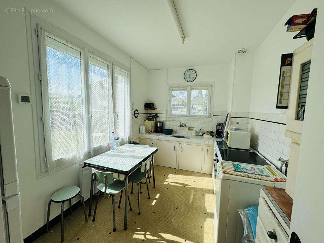 Maison à COSNE-COURS-SUR-LOIRE