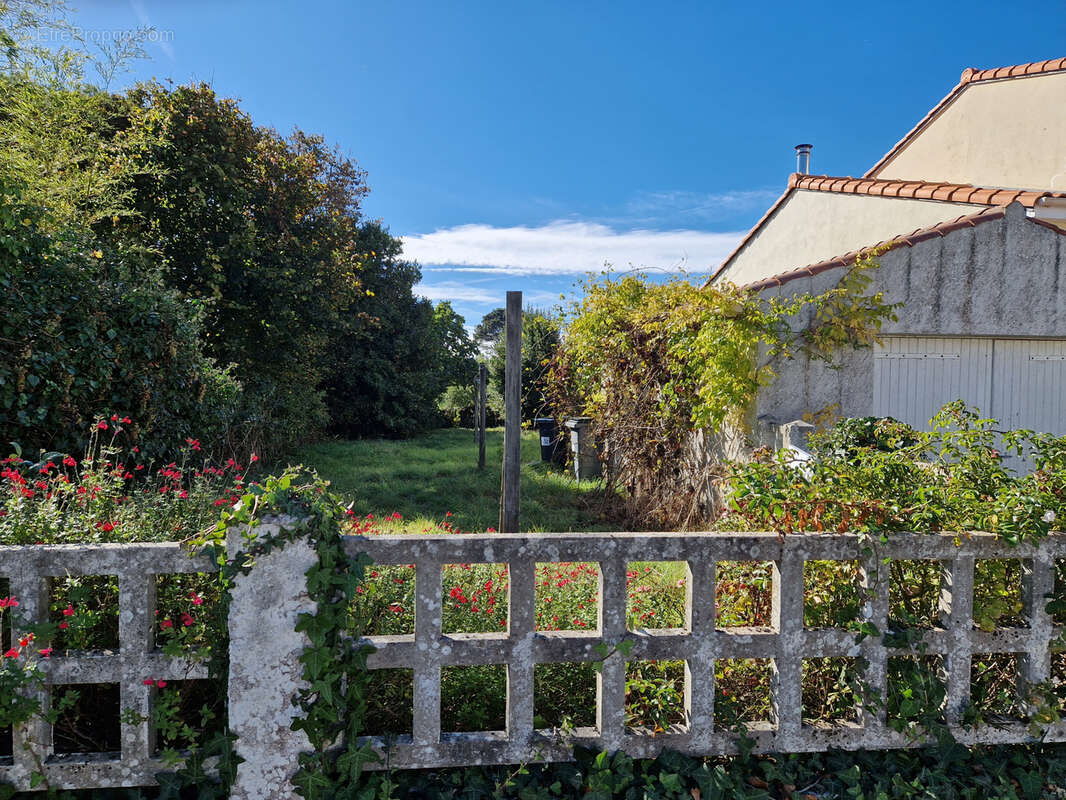 Terrain à PREFAILLES