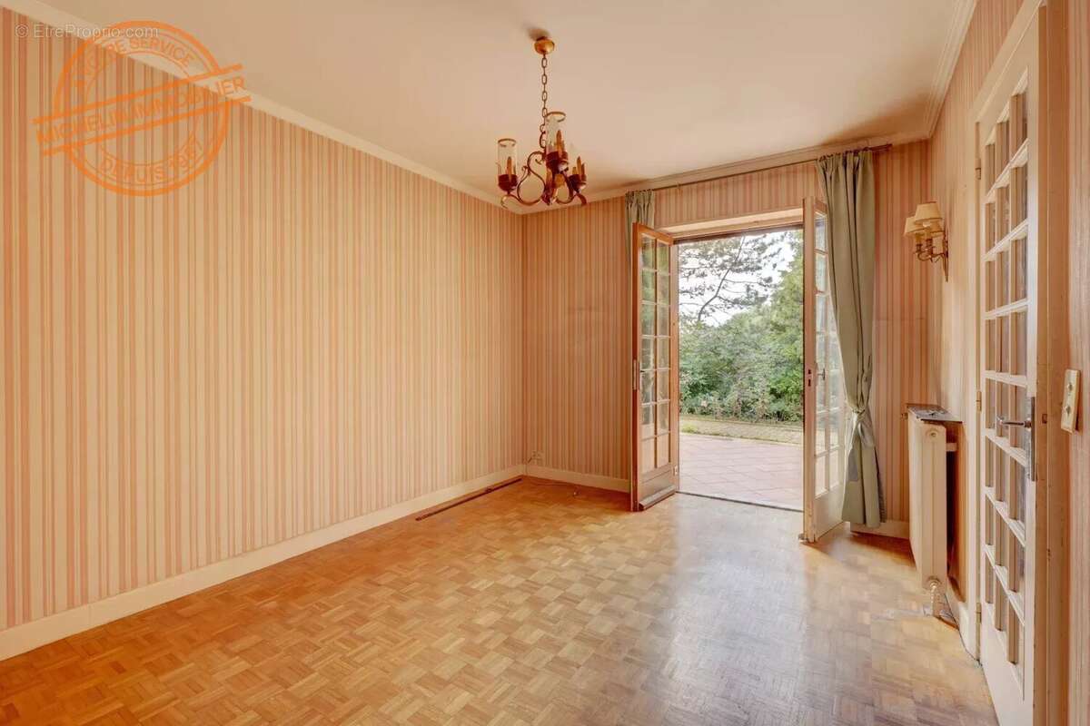 Maison à SAINT-CYR-AU-MONT-D'OR