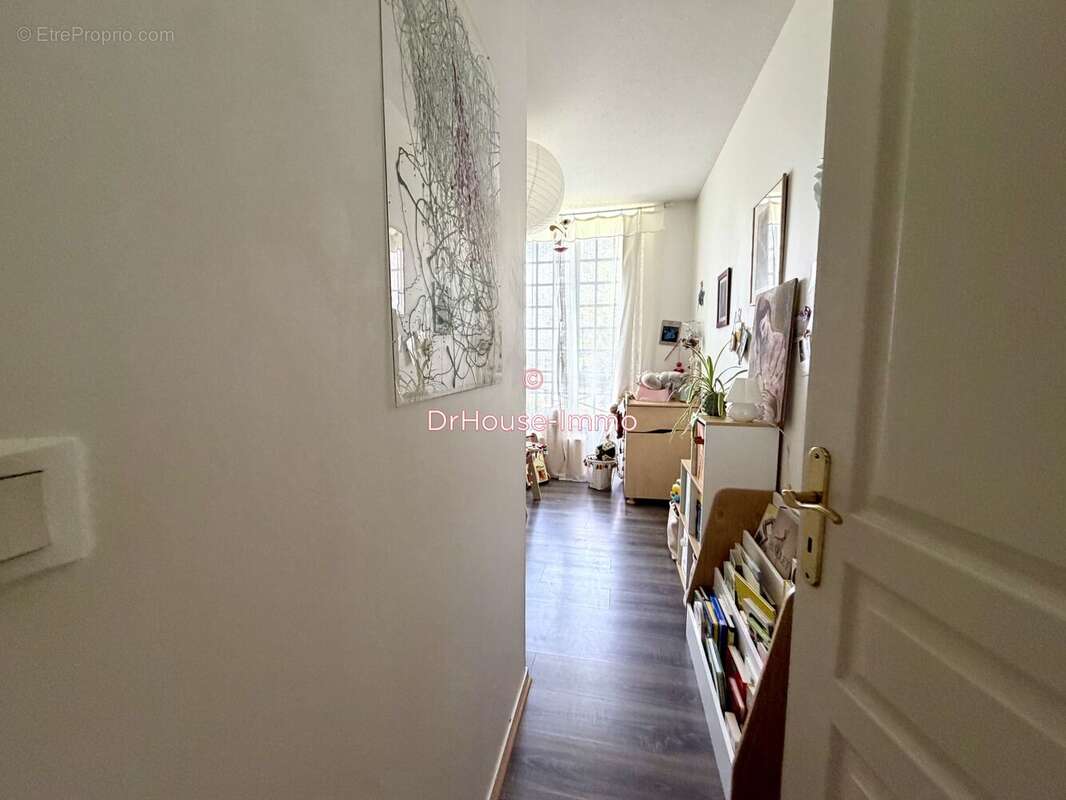 Appartement à COSNAC