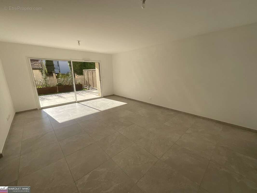 Appartement à BEZIERS