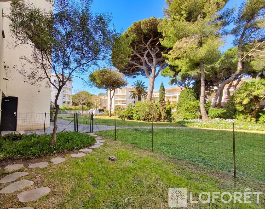 Appartement à HYERES