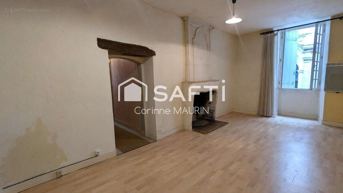 Photo 2 - Appartement à BARBEZIEUX-SAINT-HILAIRE