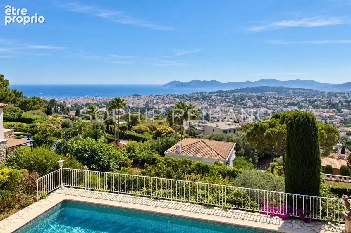 Maison à CANNES
