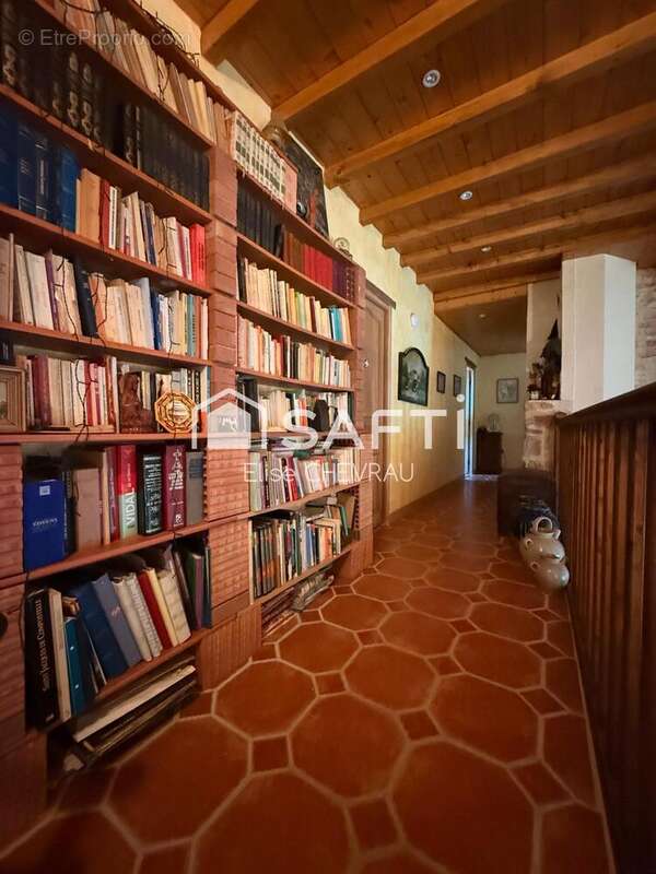 Maison 165 m² à Reyssouze  - photo 7