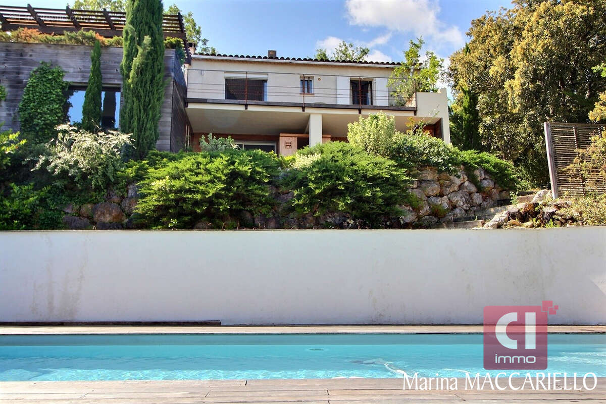 Maison à ESPARRON-DE-VERDON