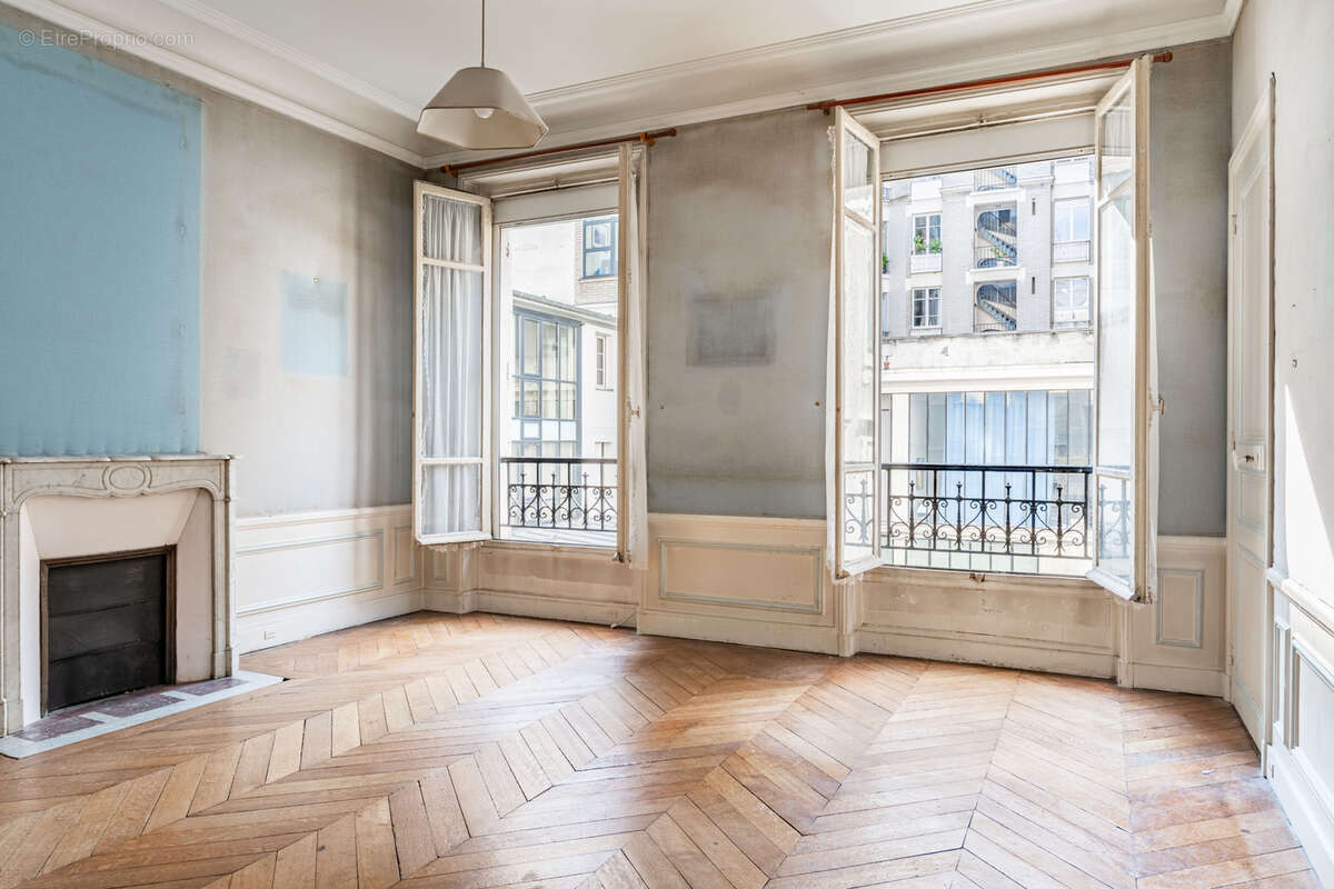 Appartement à PARIS-12E
