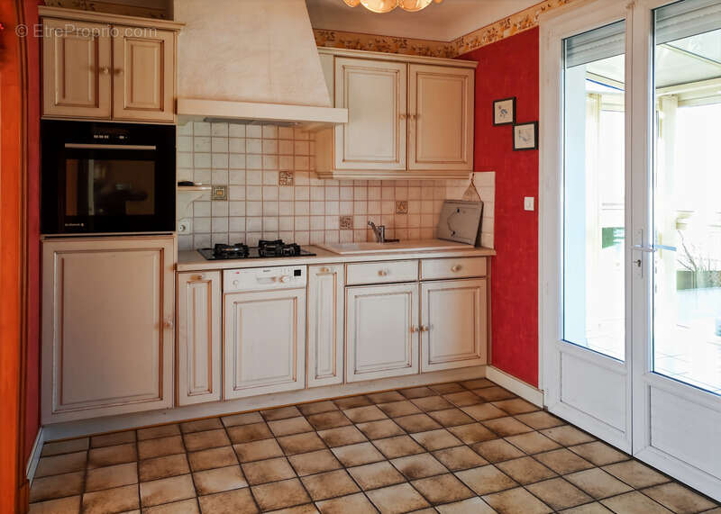 Maison à vendre 6 pièces NIORT (79) - photo 3
