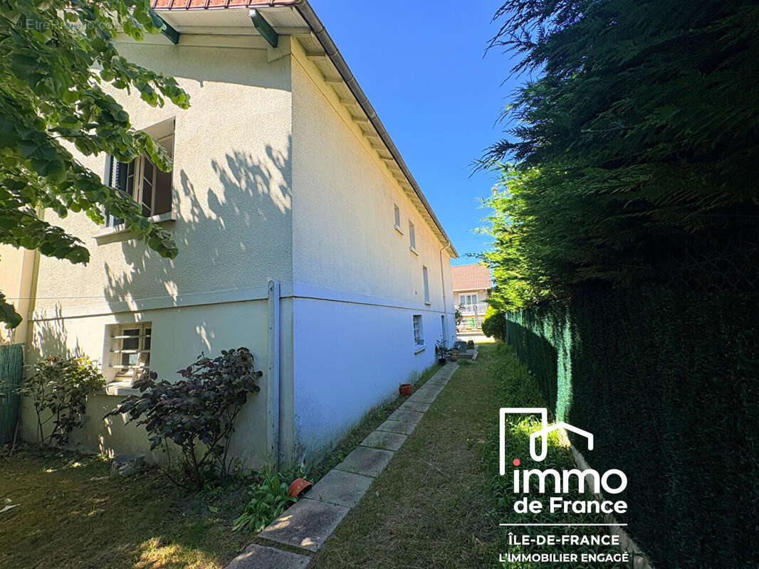 Maison à AULNAY-SOUS-BOIS